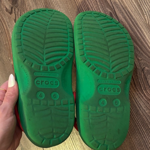 Kids Disney Christmas Red and Green Crocs - Picture 2 of 2